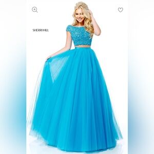 Sherri Hill 51594 Beaded Cap Sleeve 2 Piece Ball Gown size 14